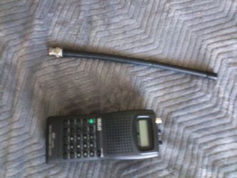 Rca w radio with antenna
