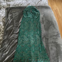 Emerald green Sequin Evening Gown size M 