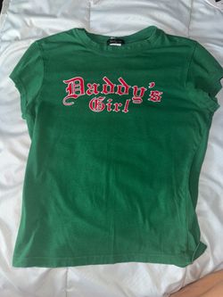 Forever 21 Green Tee with Red and White "Daddy's Girl" Graphic size S y2k