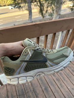 Nike Vomero 5