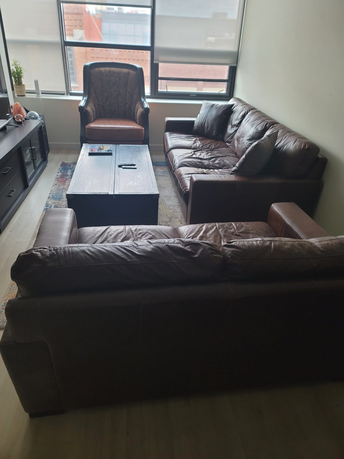 Nice Leather Sofa Set For Sale!