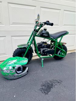 Brand New FRP DB003 50cc Gas Kids Mini Dirt Bike + Matching Helmet! Never Ridden