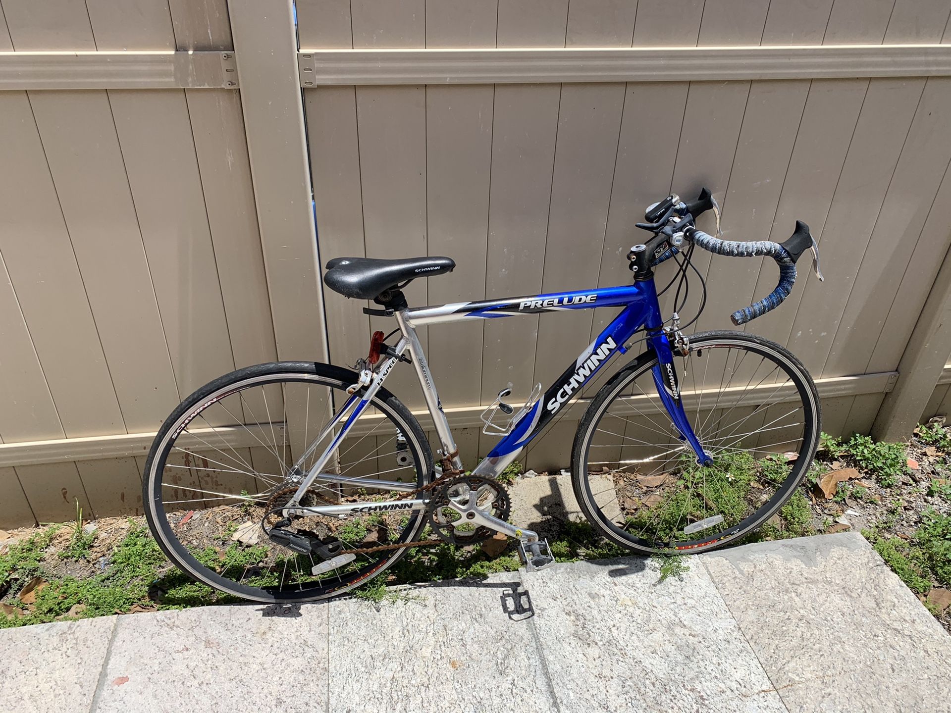 schwinn prelude 700c