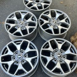 2021 Ford Bronco Wheels