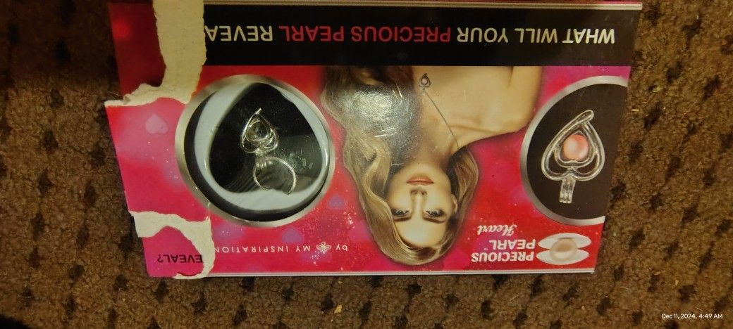 Open Heart Pearl Necklace 