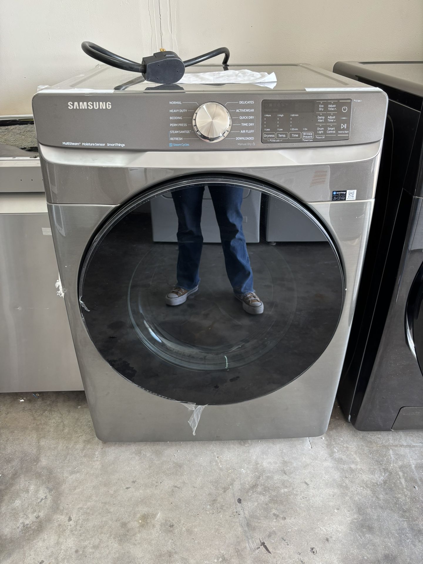 NEW SAMSUNG ELECTRIC DRYER