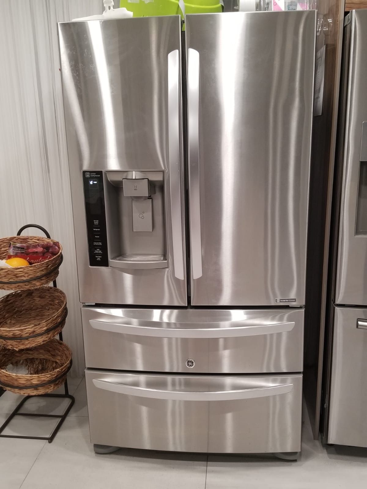 GL Refrigerator freezer stainless steel 27 cu. ft