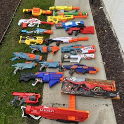 Lot Of 21 Nerf Guns