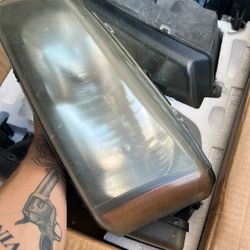 2006 Chevy 3500 Headlights / Signals 