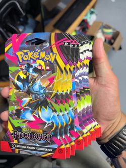 Pitch Black Sleeved Booster Pack