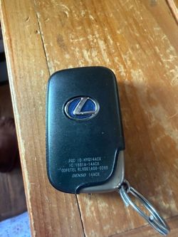 Lexus Ct 200h 2012  control key