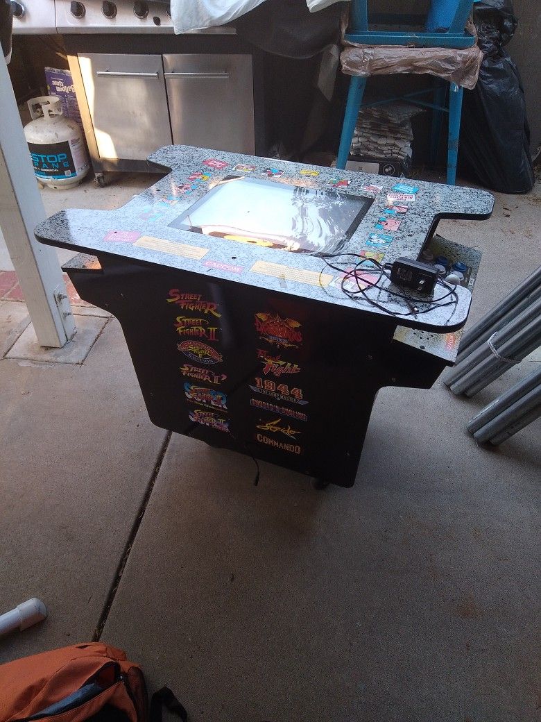 Table Video Arcade