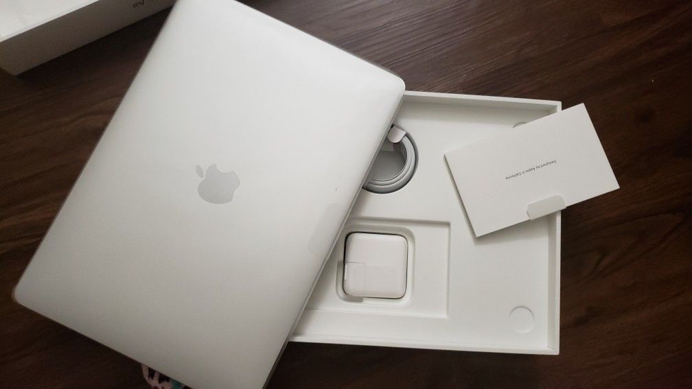 Apple MacBook Air M1 Chip
