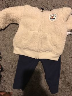 Carters baby outfit.