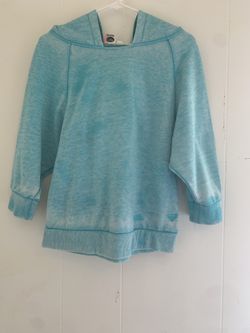 Roxy 3/4 sleeve Sweatshirt size medium