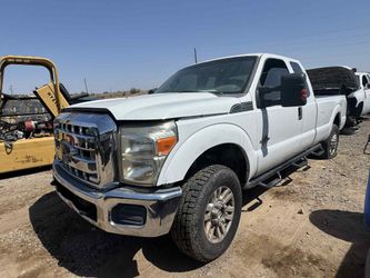 2014 Ford Super Duty F-250 4WD SuprrCab XL For Parts