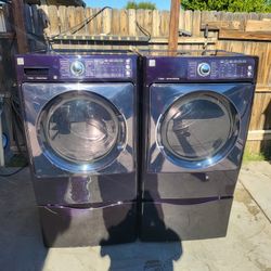 Washer And Dryer Electric Kenmore With Warranty Whit Pedestal  $600
