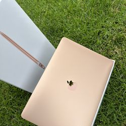 Apple Macbook Air 13.3" Laptop M1 Chip 8GB 256GB SSD Gold