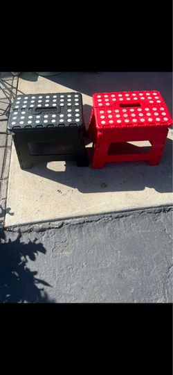 Folding footstools