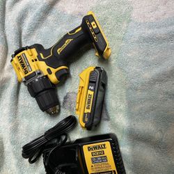 Dewalt Drill Kit