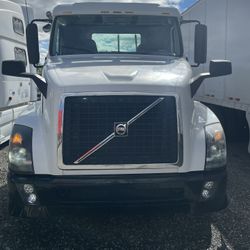 2015 Volvo Vnl