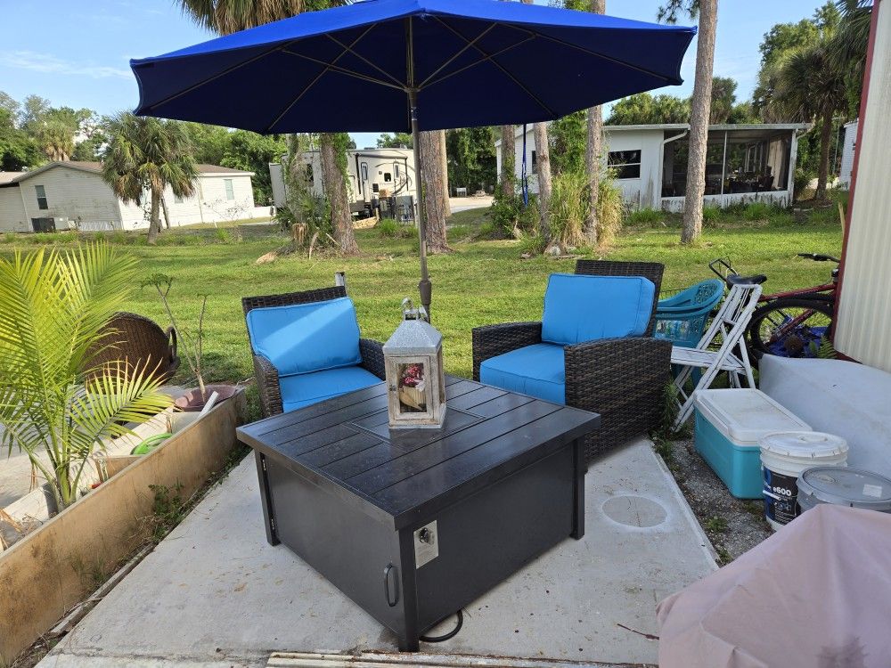 Super Fancy Patio Furniture Set
