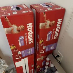 Huggies Pampers Diapers 4 Boxes Size 7