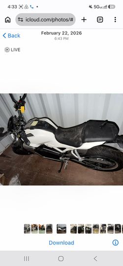 Tromox Ukko S, a high-performance, compact smart electric motorcycle designed primarily for urban commuting.