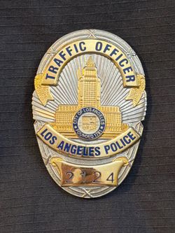 LAPD movie prop badge