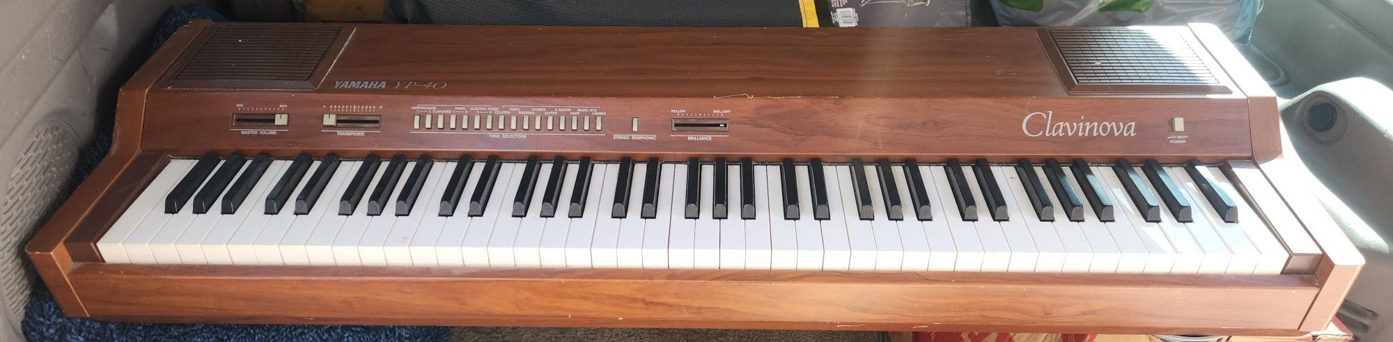 Yamaha Clavinova YP-40 Keyboard