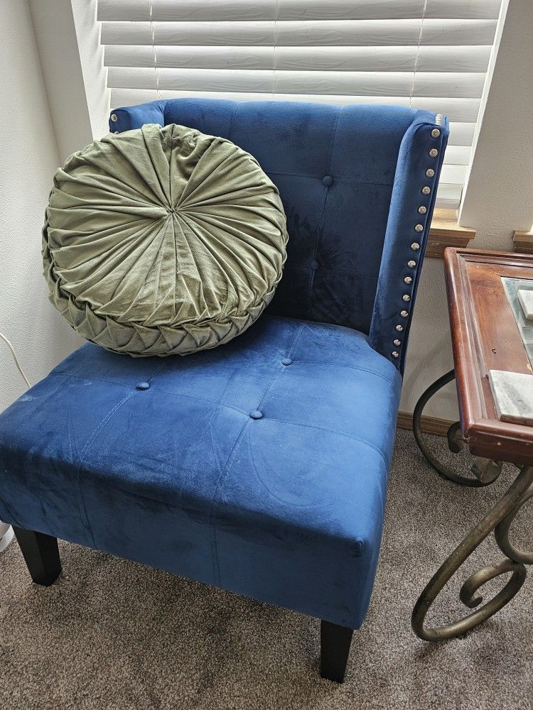 Velvet Chair