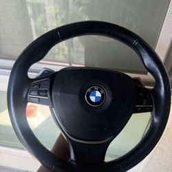 BMW F10 steering wheel w/ shifters