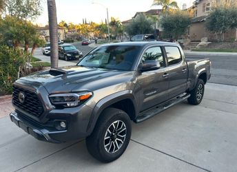 2022 Toyota Tacoma TRD SPORT