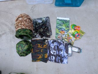 Camo party supplies