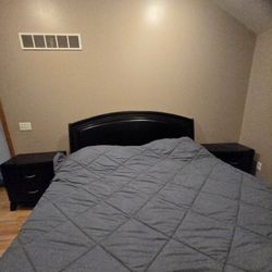 Dark Wood And Black Leather KING size Bed set  Includimg 65 Inch Tv