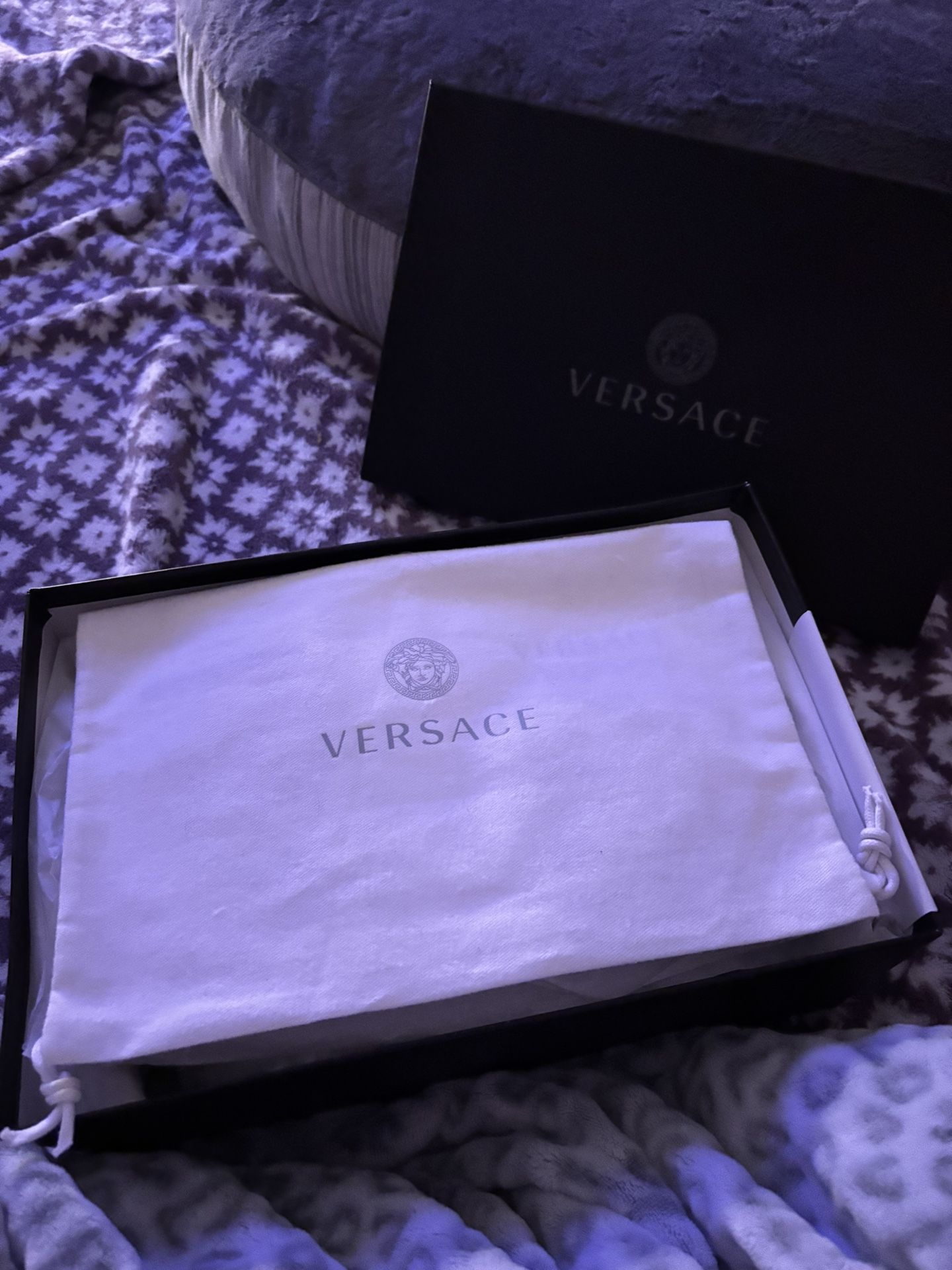 VERSACE SLIDES
