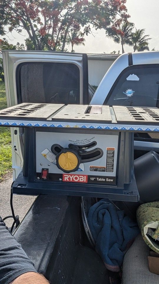 Ryobi 10" Table Saw