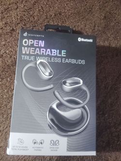 Earplugs wireless new in box$25 cash