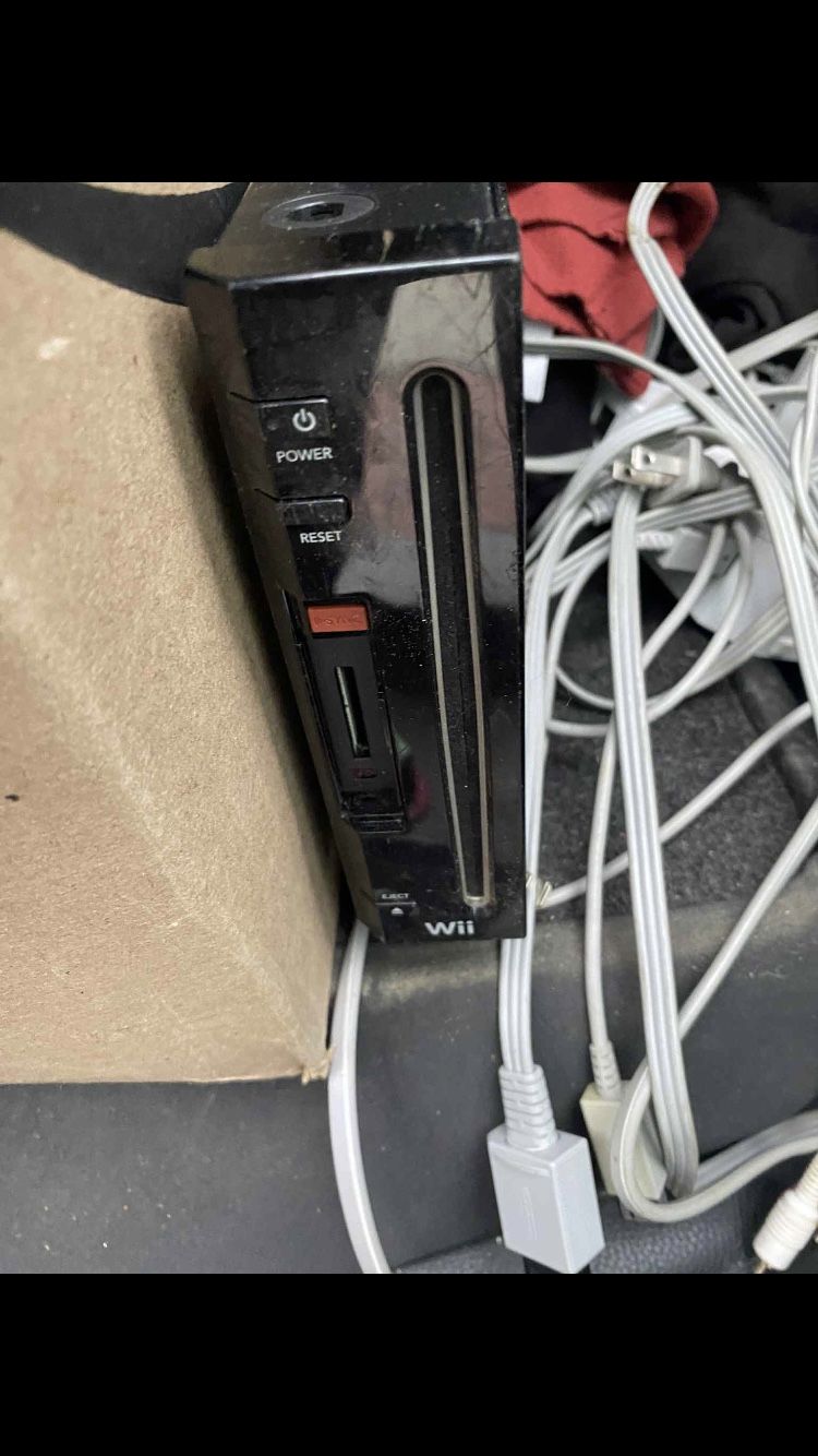 Black Wii All Wires And Kinect