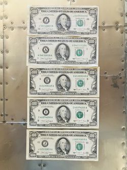 Benjamin Franklin, a classic design 5 $100.00 Bill