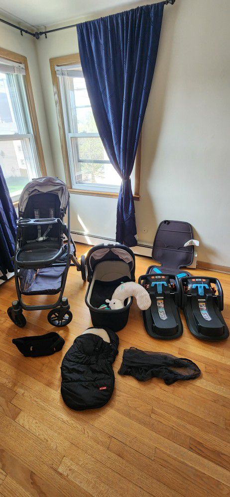 UppaBaby Vista Stroller With Accesories