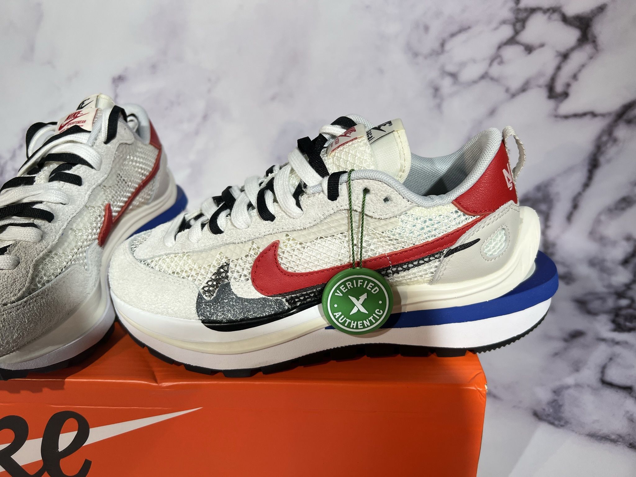 👟 Nike Sacai x VaporWaffle "Sail" – Men’s 6 / Women’s 7.5 Ready for Pickup!