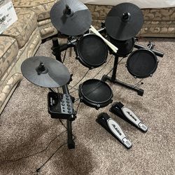 Alesis Electronic Drum Set