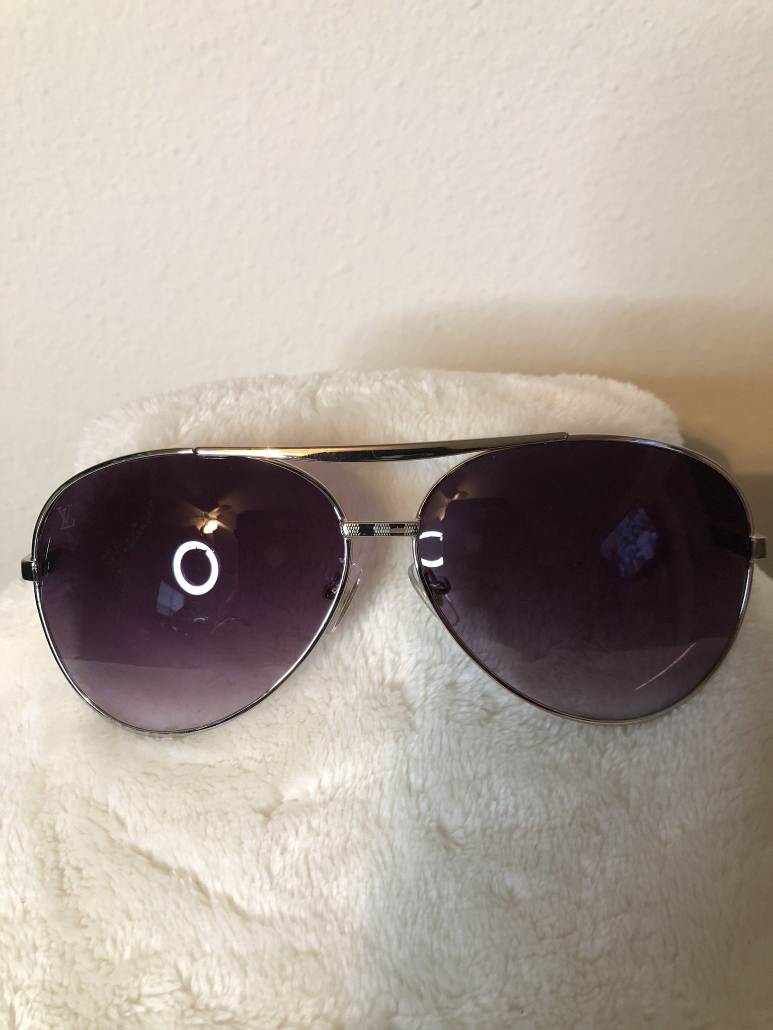 LV Aviator Sunglasses 