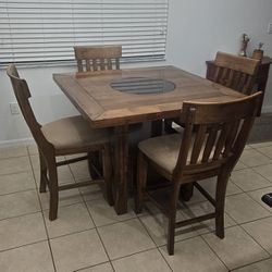 Dining Room Table 4 Seats Square/Circle