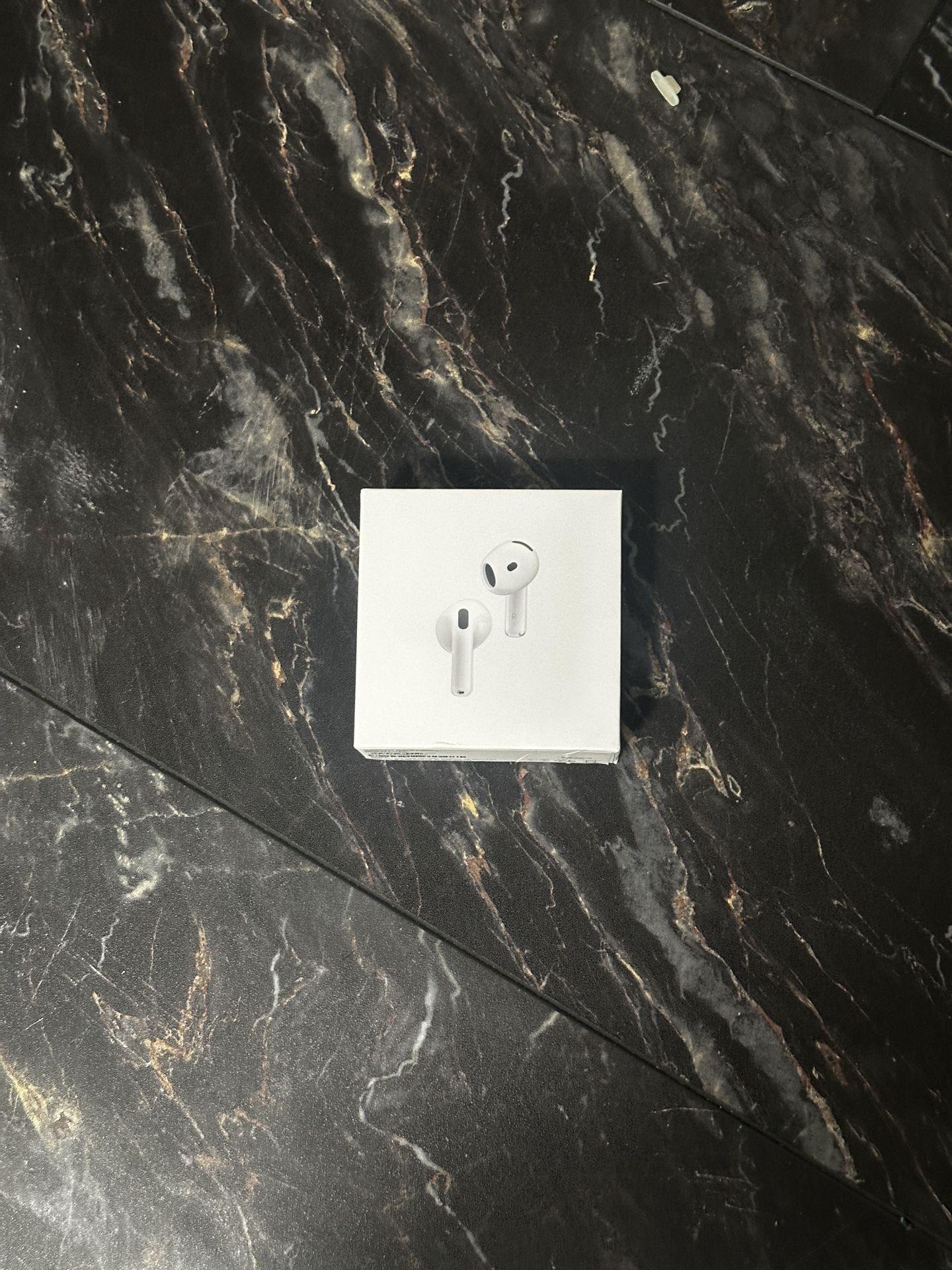 Air Pods Gen 4 noise canceling
