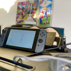 SWITCH BUNDLE + GAMES/ ACCESSORIES 