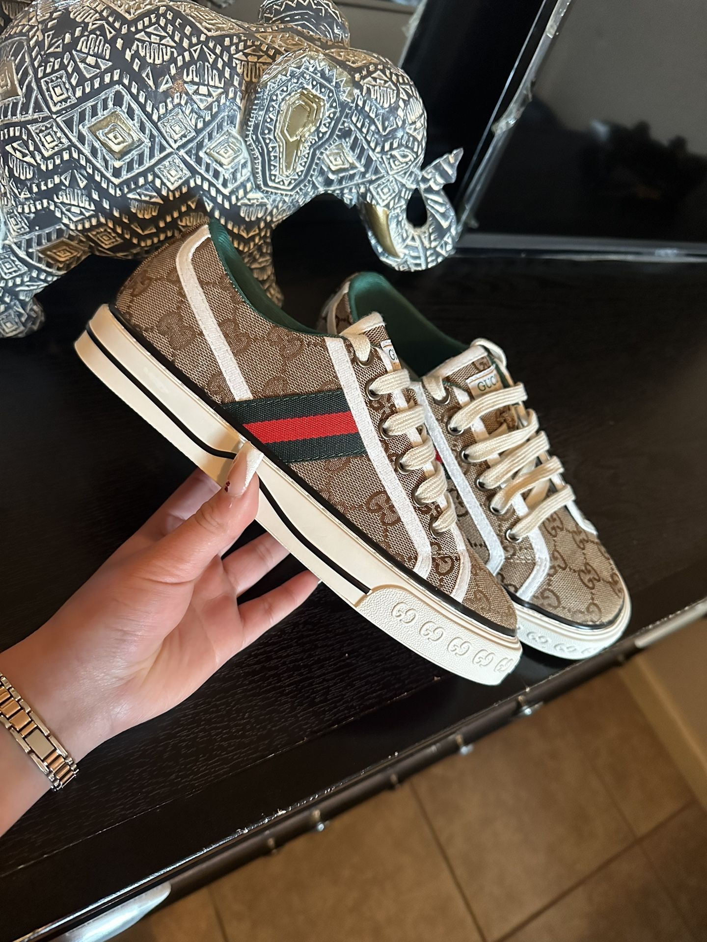 Zapatos Gucci Talla 6.5 De Mujer