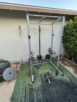 Squat rack With Olympic Weights