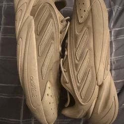 Adidas Ozelia Savanna